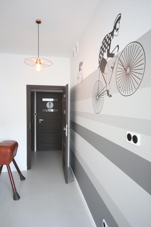 Sport Hostel Chodakowska Warszawa Varsovia Exterior foto