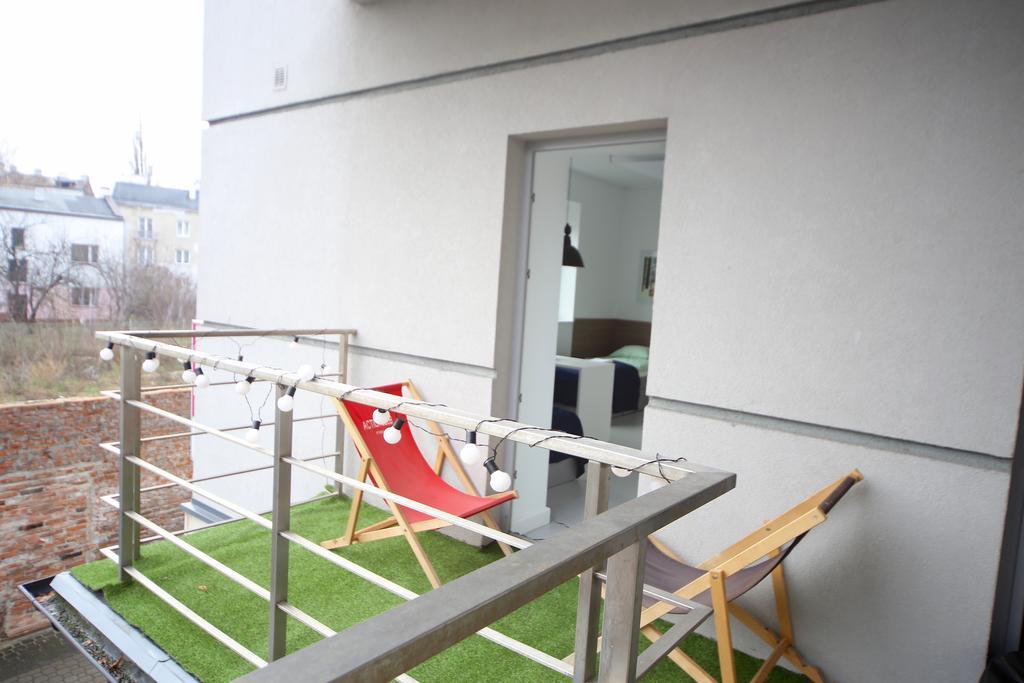 Sport Hostel Chodakowska Warszawa Varsovia Exterior foto